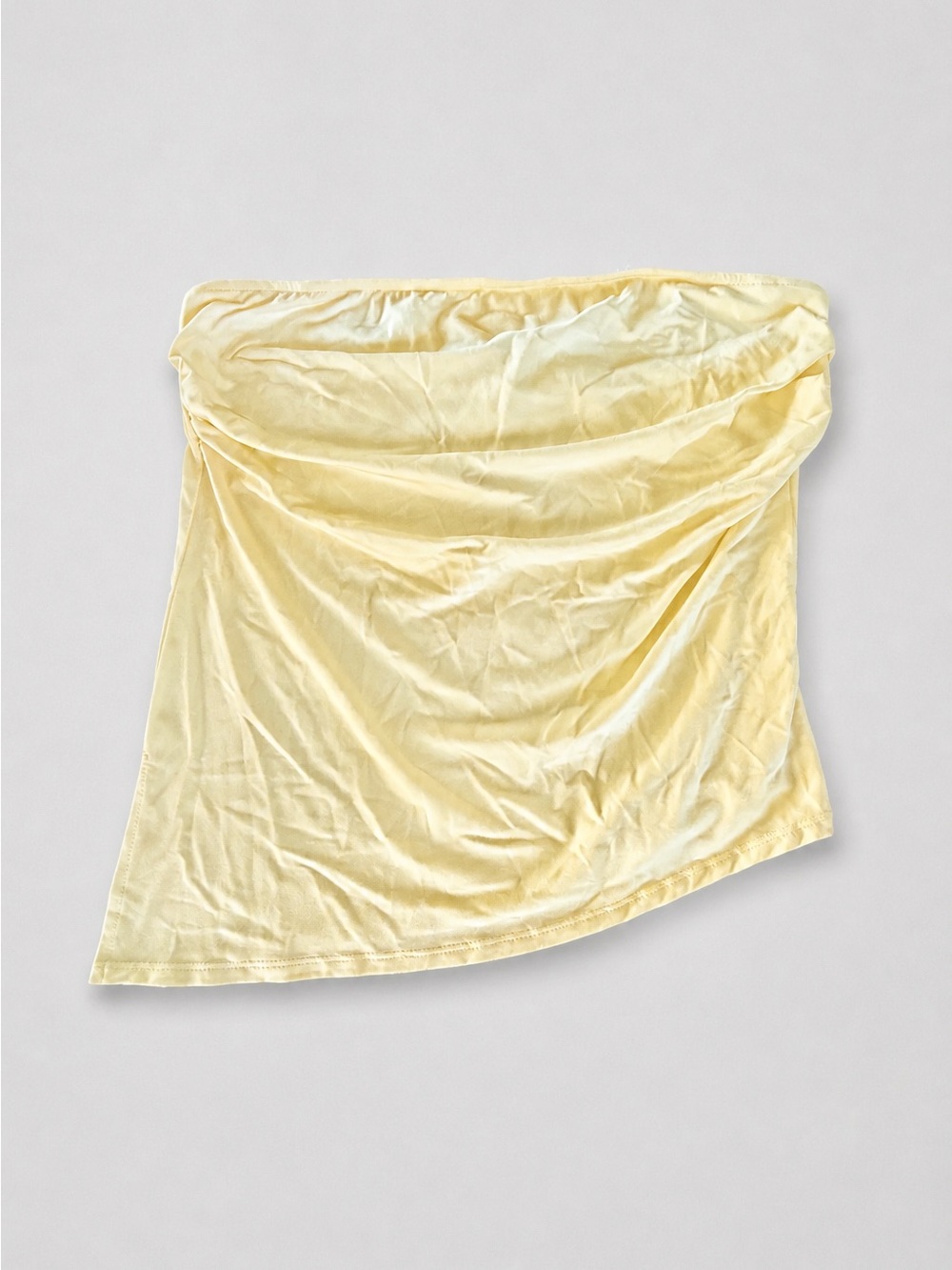 Strapless Ruched Tube Top - Picture 2 of 3